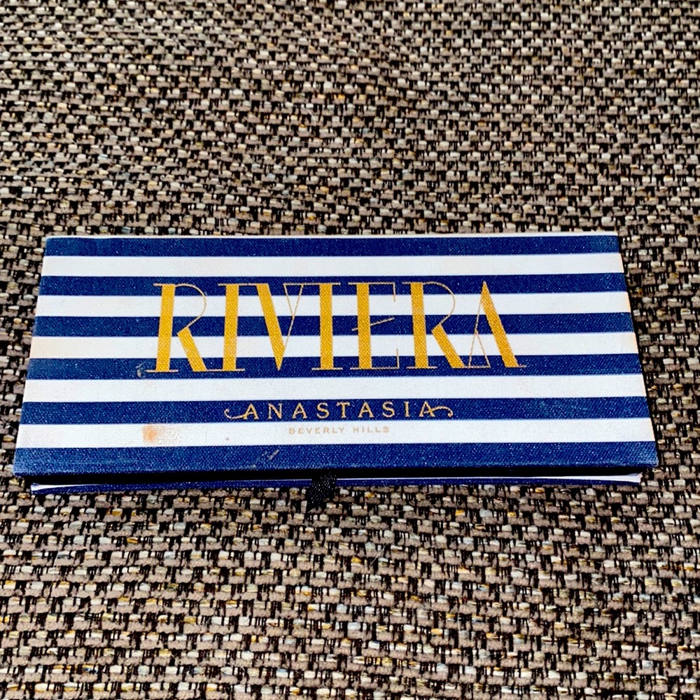 Anastasia Beverly Hills Riviera Eyeshadow Palette